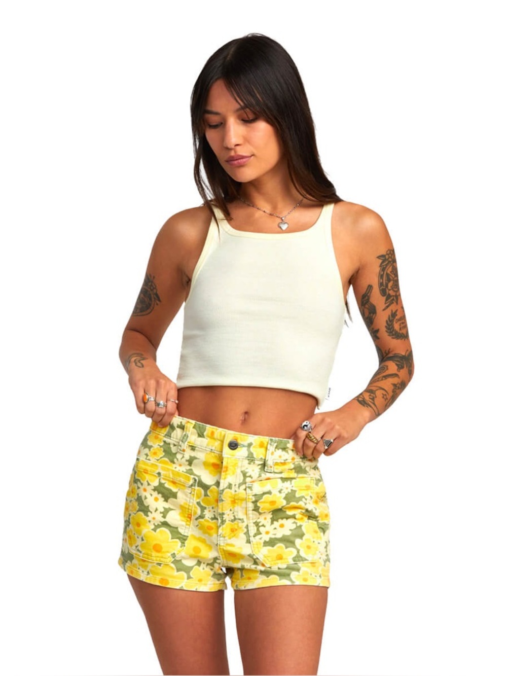 RVCA Bella Cord Shorts in Fern. Size 26